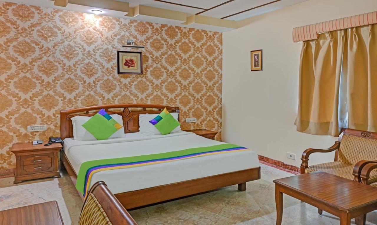 Itsy Hotels Auzone & Spa Chandīgarh Exterior foto