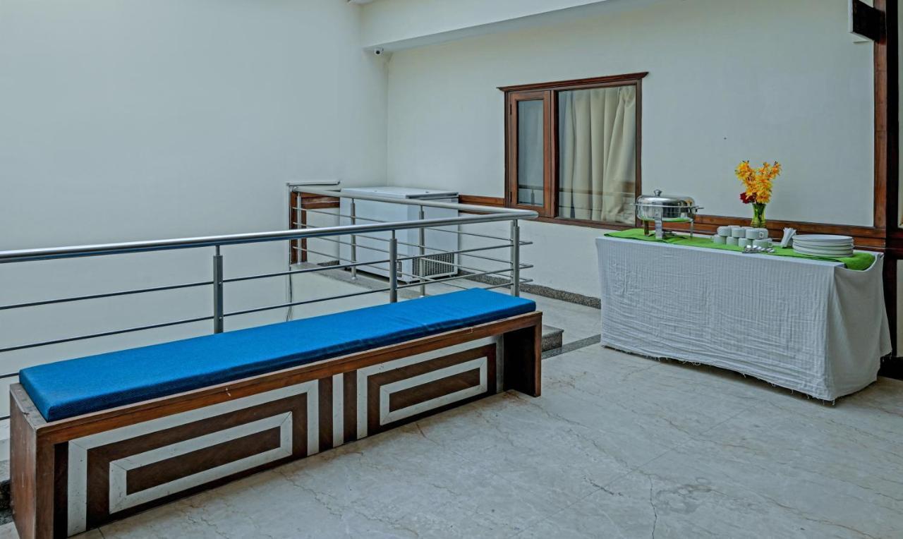 Itsy Hotels Auzone & Spa Chandīgarh Exterior foto